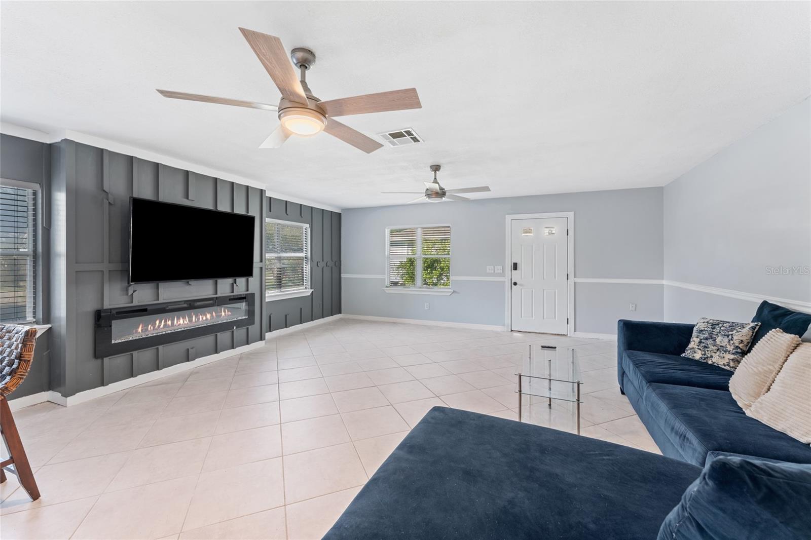 PHILIPS PLACE - Residential