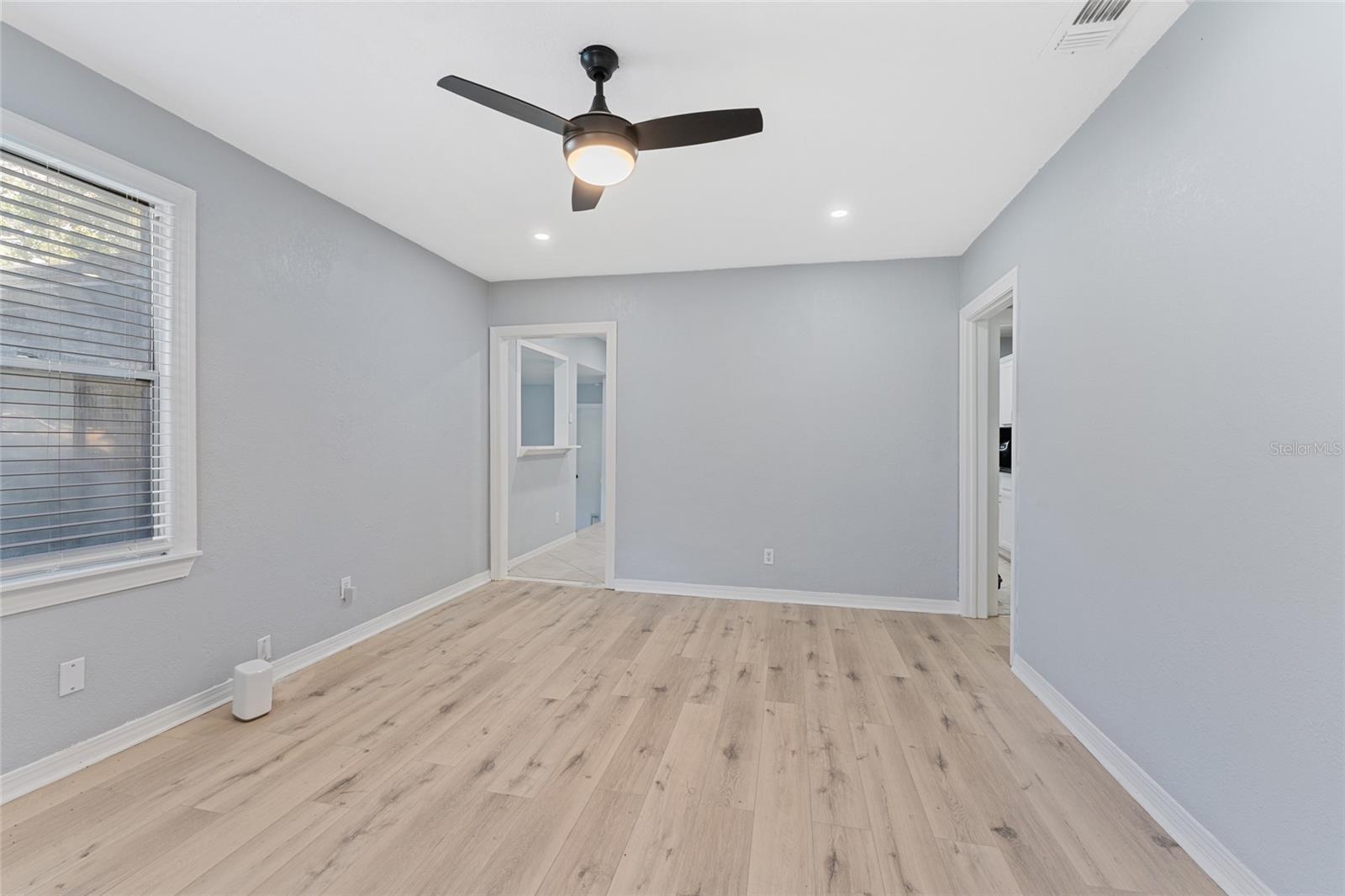 PHILIPS PLACE - Residential