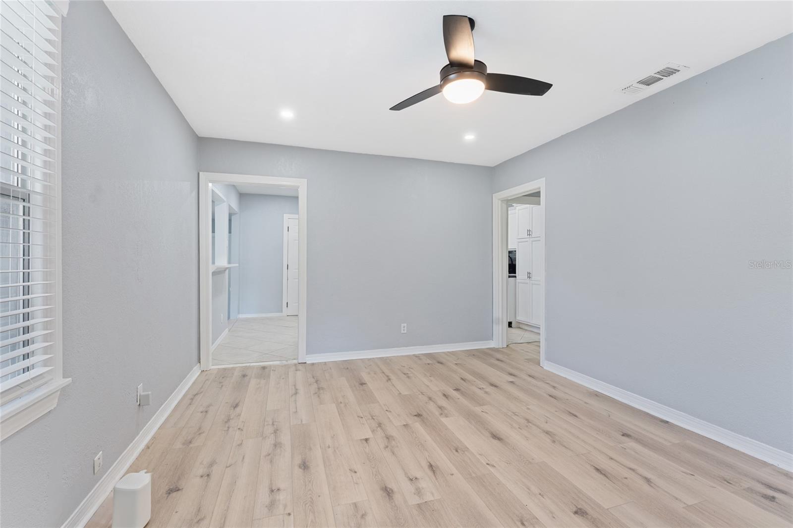 PHILIPS PLACE - Residential