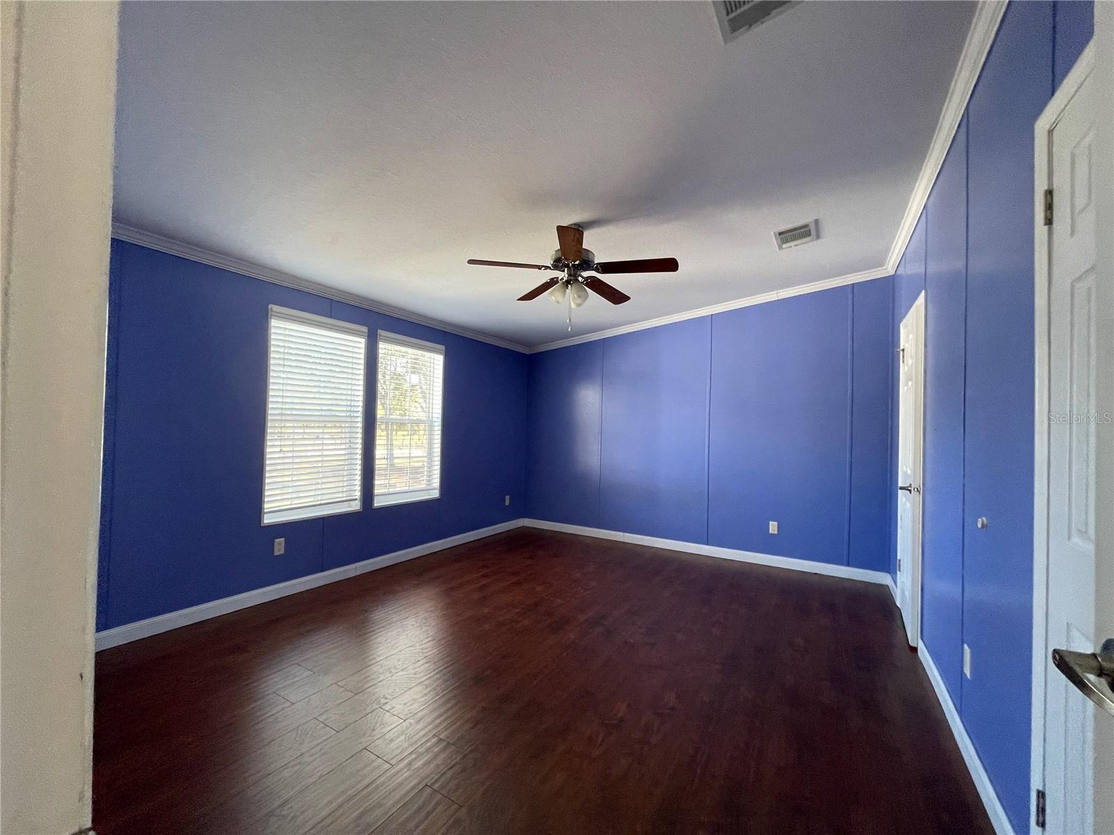 SMALL FARMS - Residential