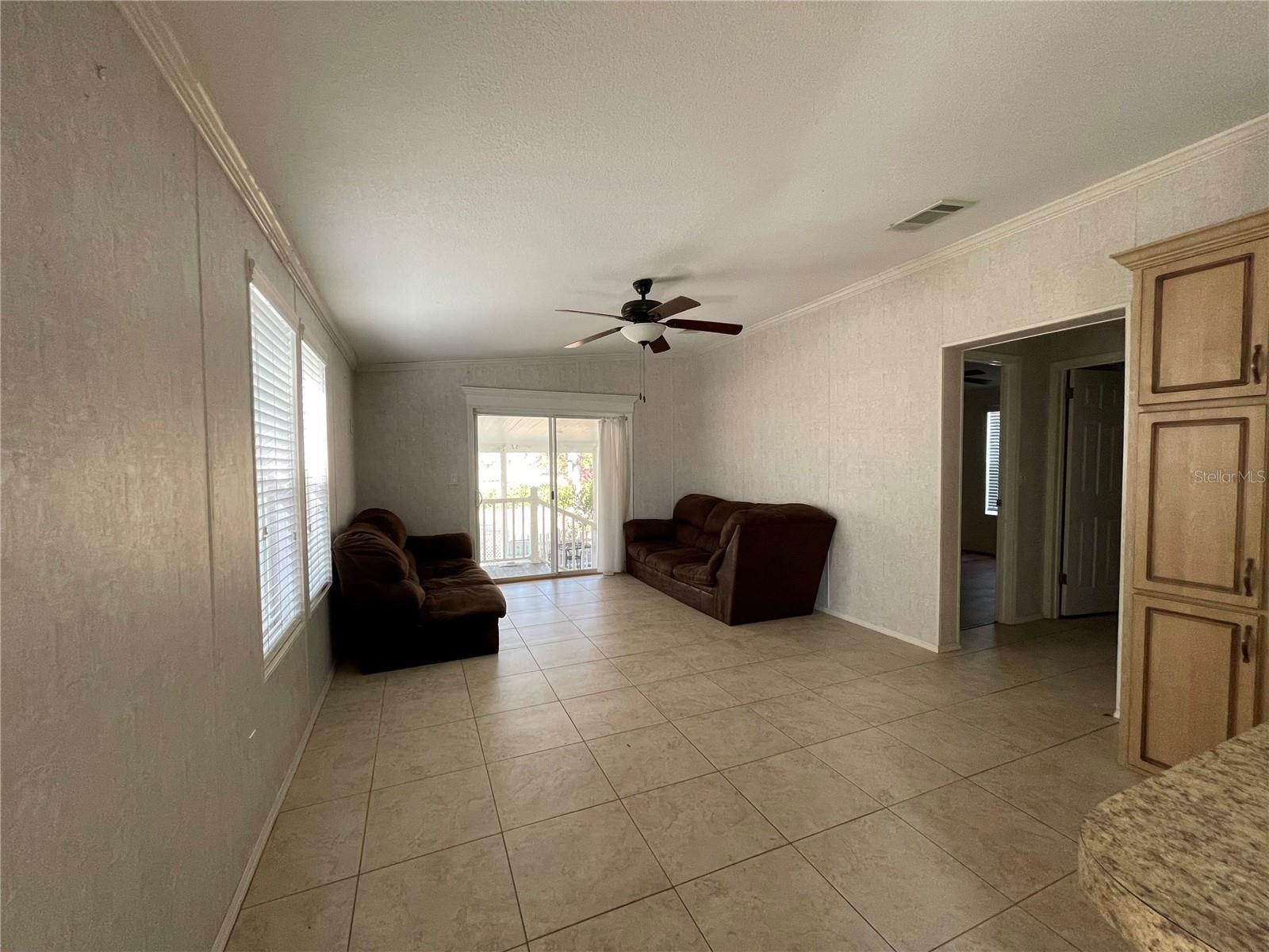 SMALL FARMS - Residential