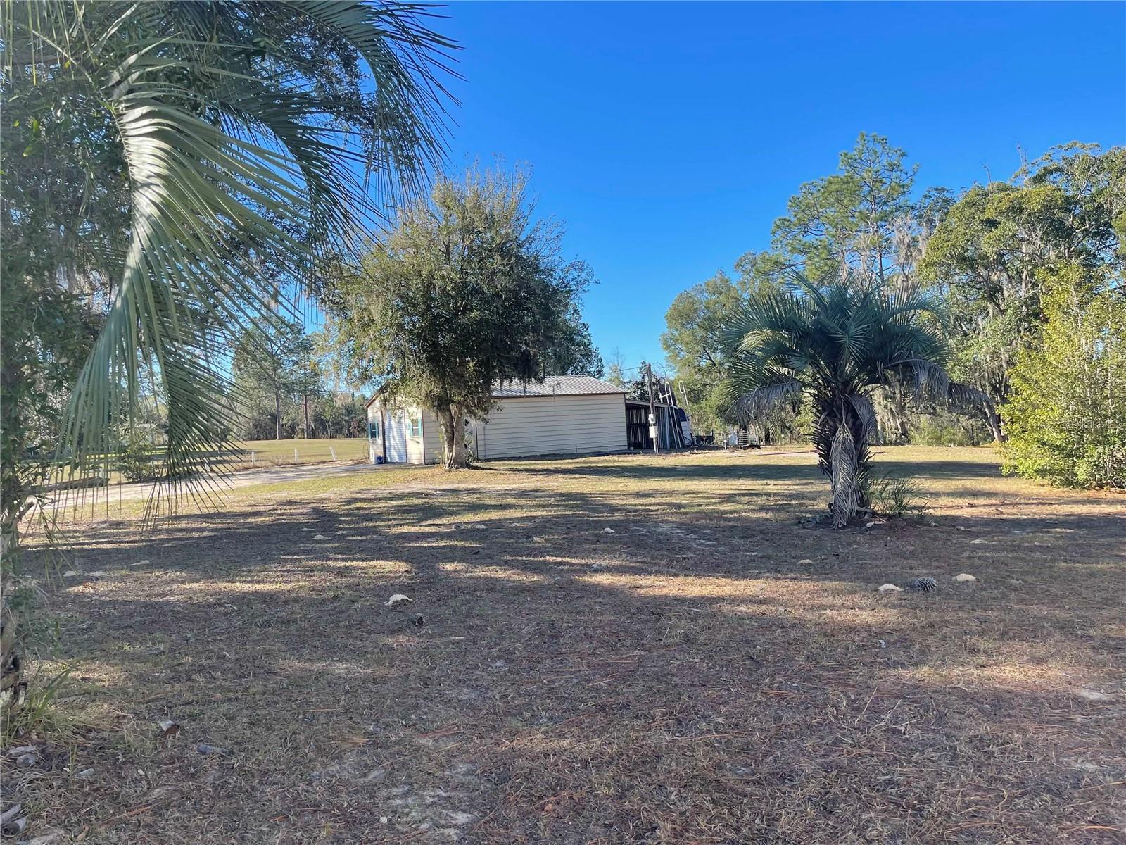 SMALL FARMS - Residential