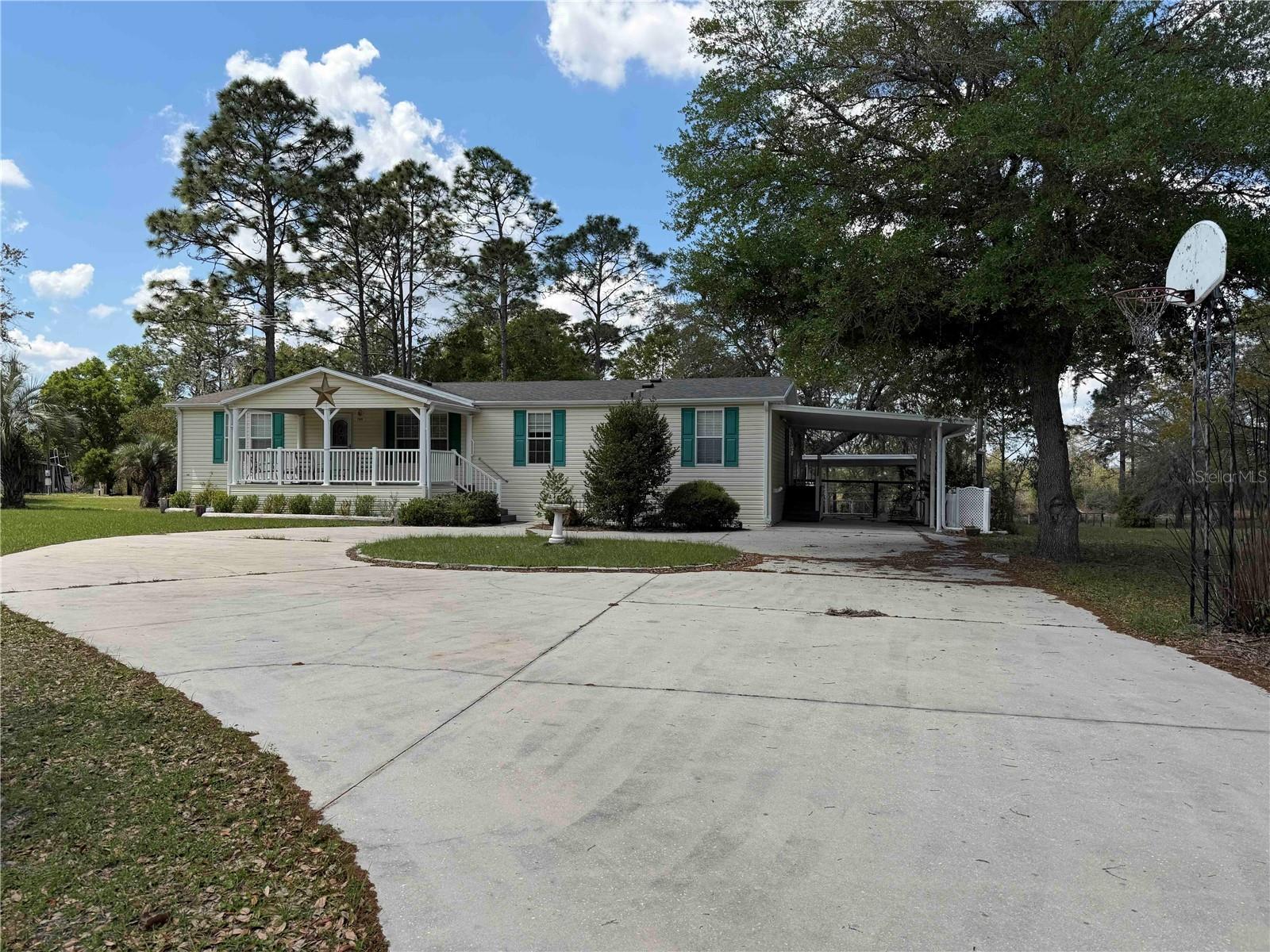 SMALL FARMS - Residential