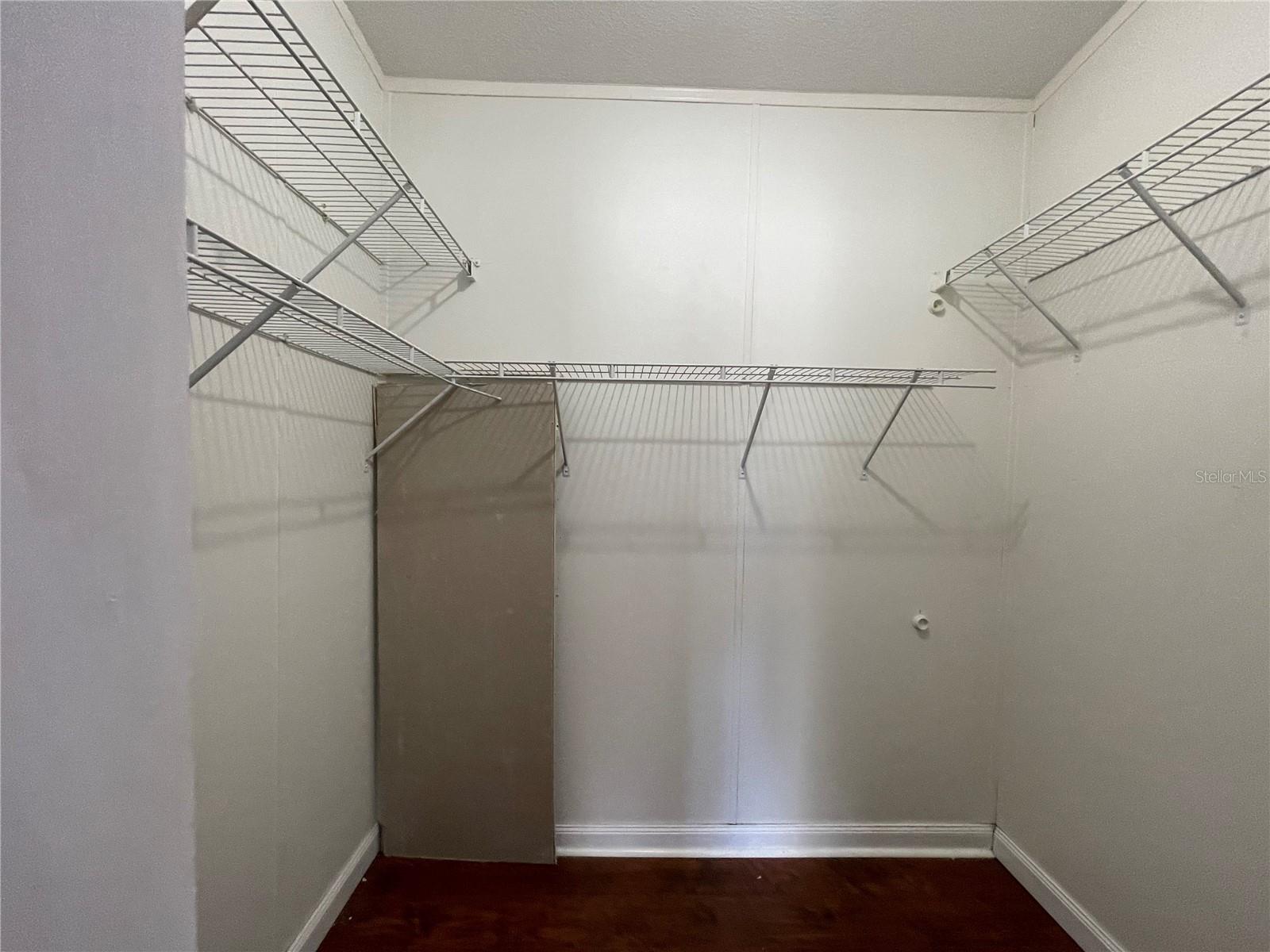 SMALL FARMS - Residential