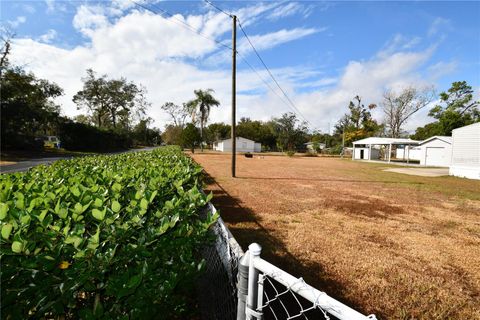 A home in ZEPHYRHILLS