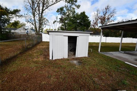 A home in ZEPHYRHILLS