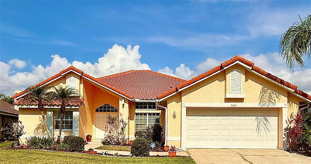 Photo of 5001 Queen Palm Terrace NE, St Petersburg, FL 33703 (MLS # TB8383799)