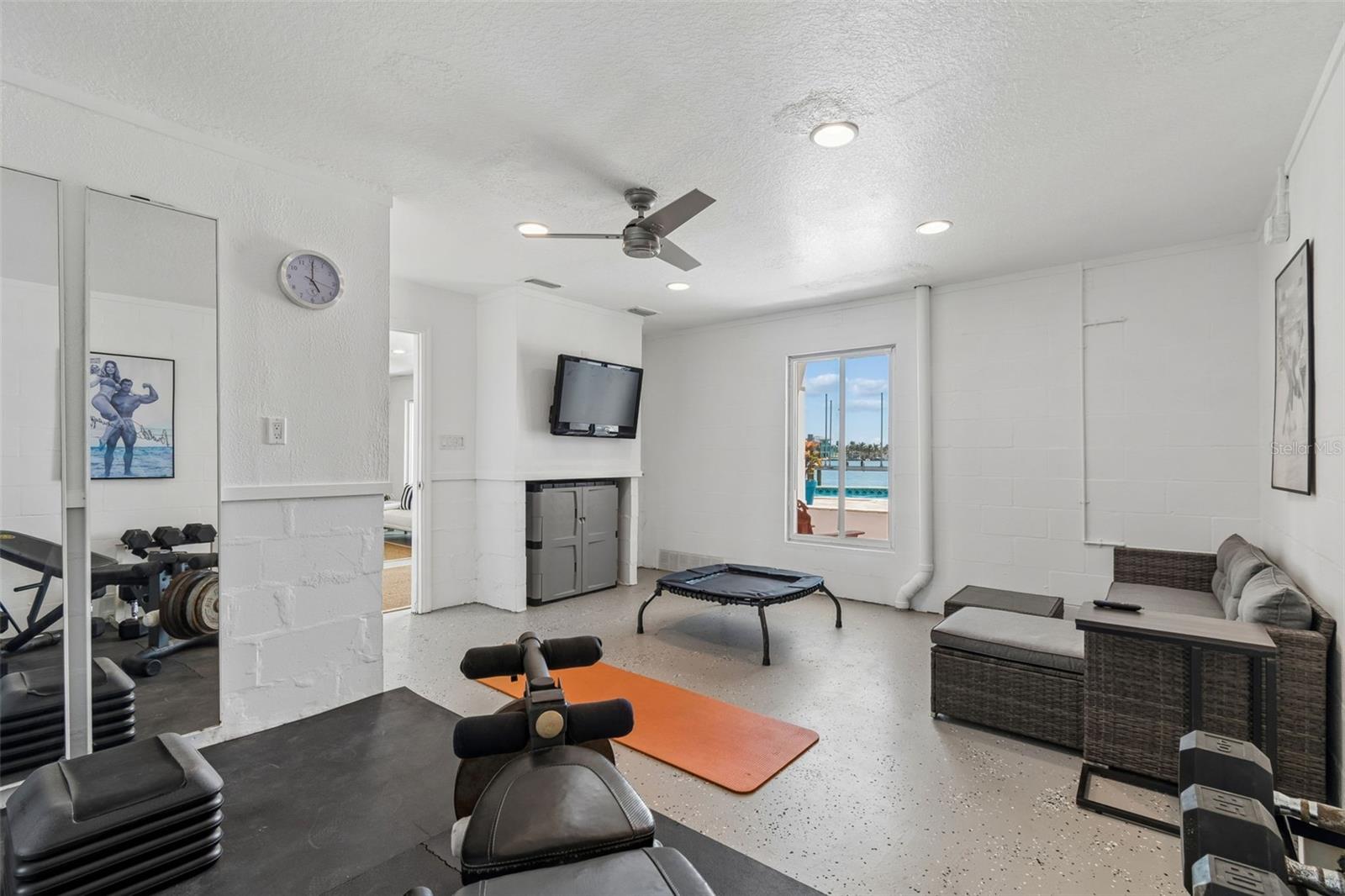 BAY POINT ESTATES 2ND ADD - Residential