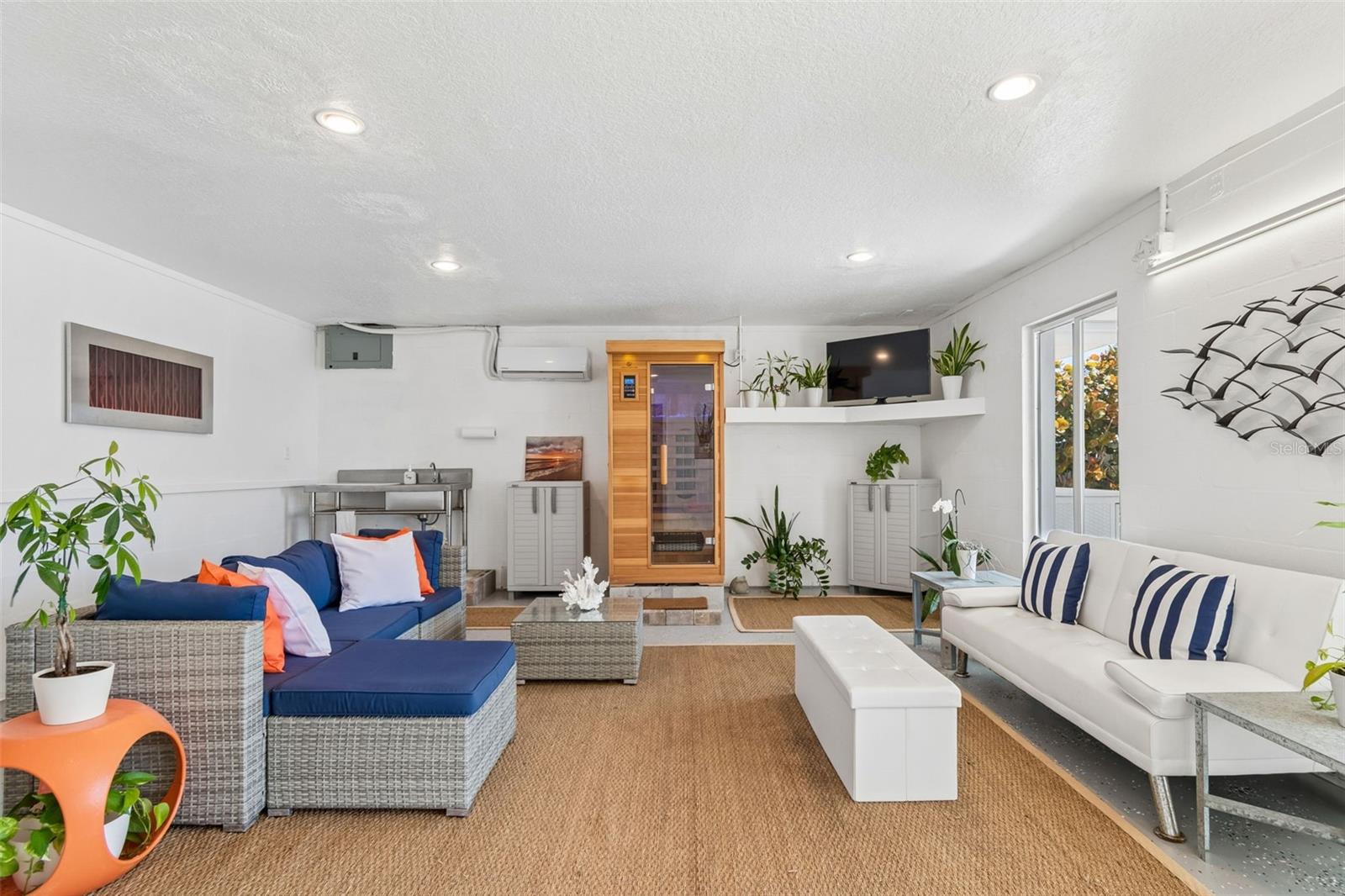 BAY POINT ESTATES 2ND ADD - Residential