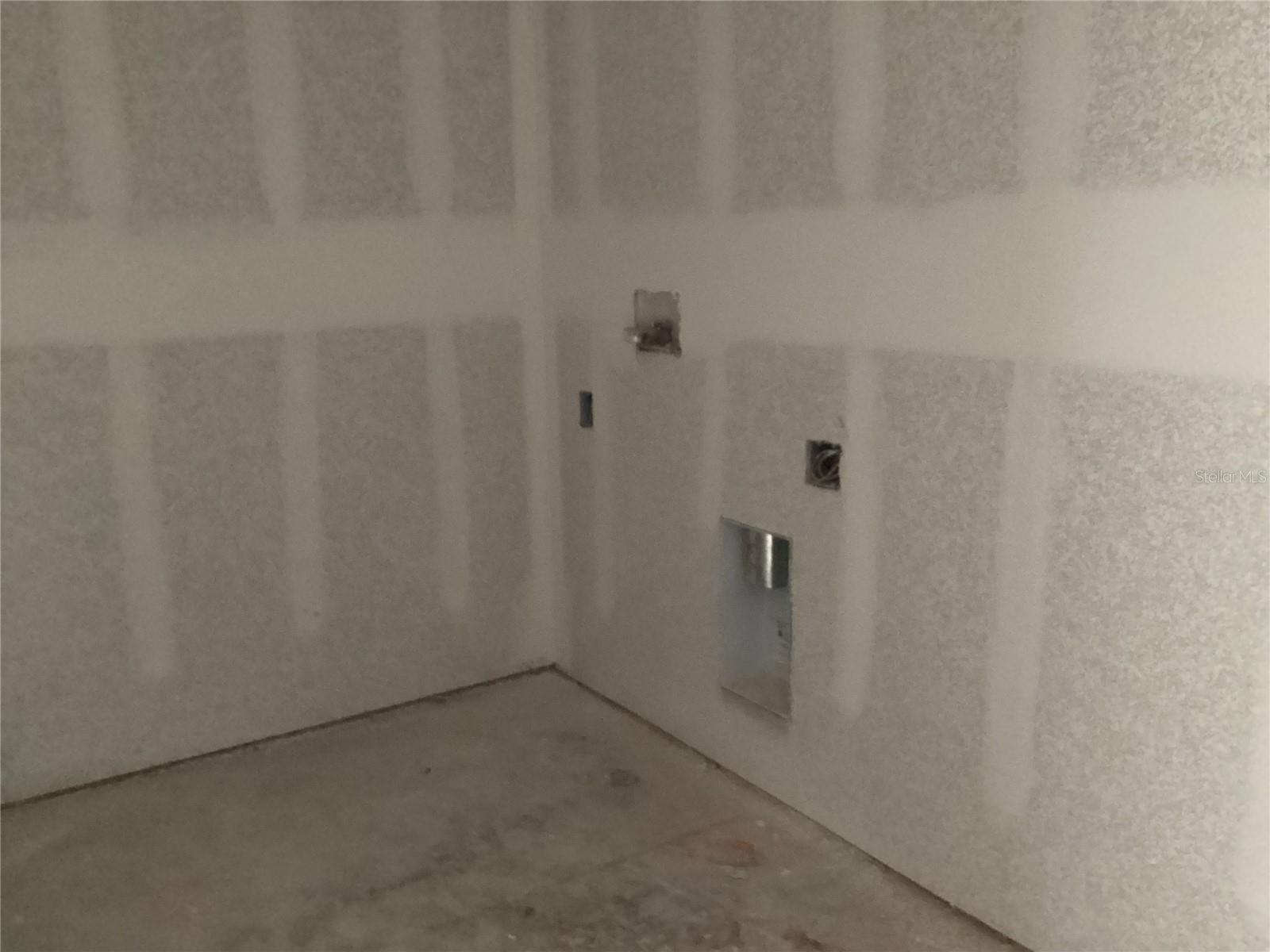 CATAMARAN COVE - PHASE I & II REPLAT - Residential