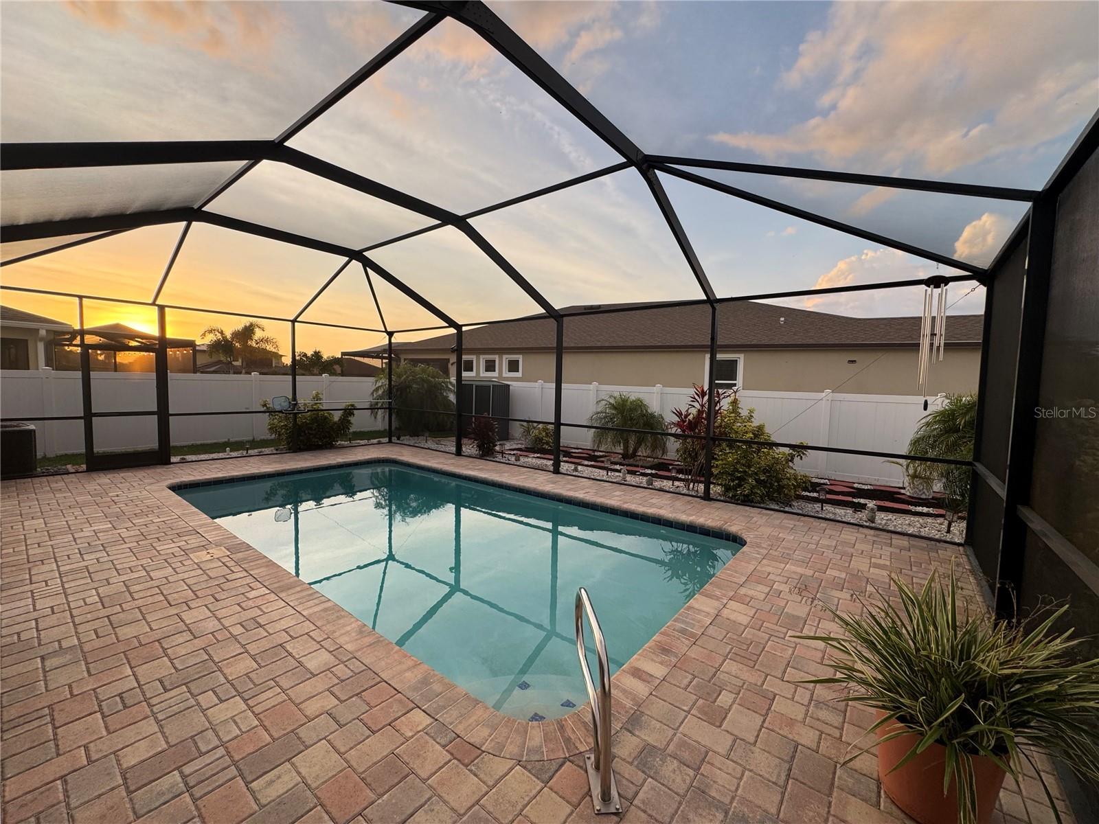 13301 WATERLEAF GARDEN CIRCLE