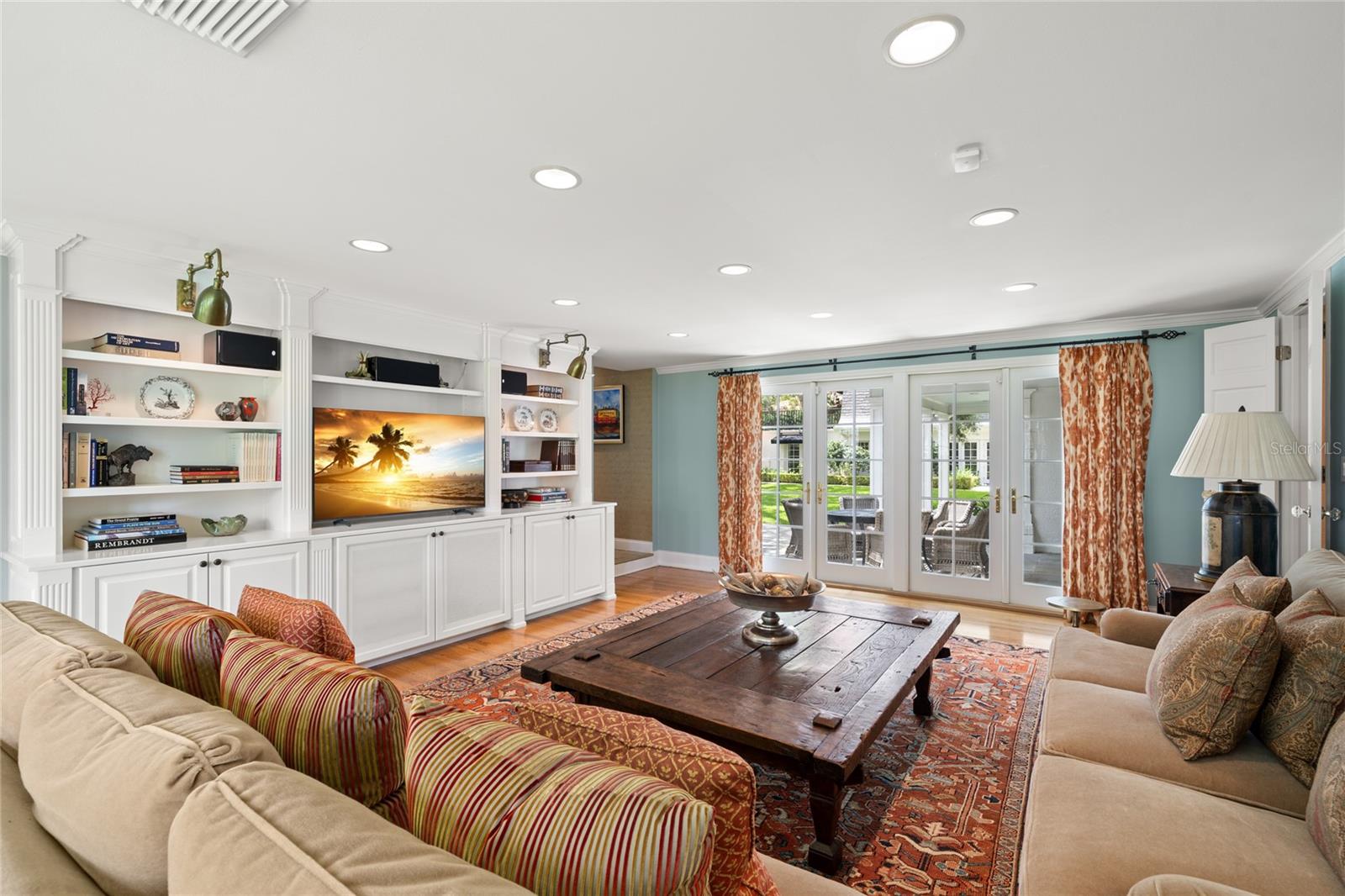 VILLA ROSA PARK - Residential