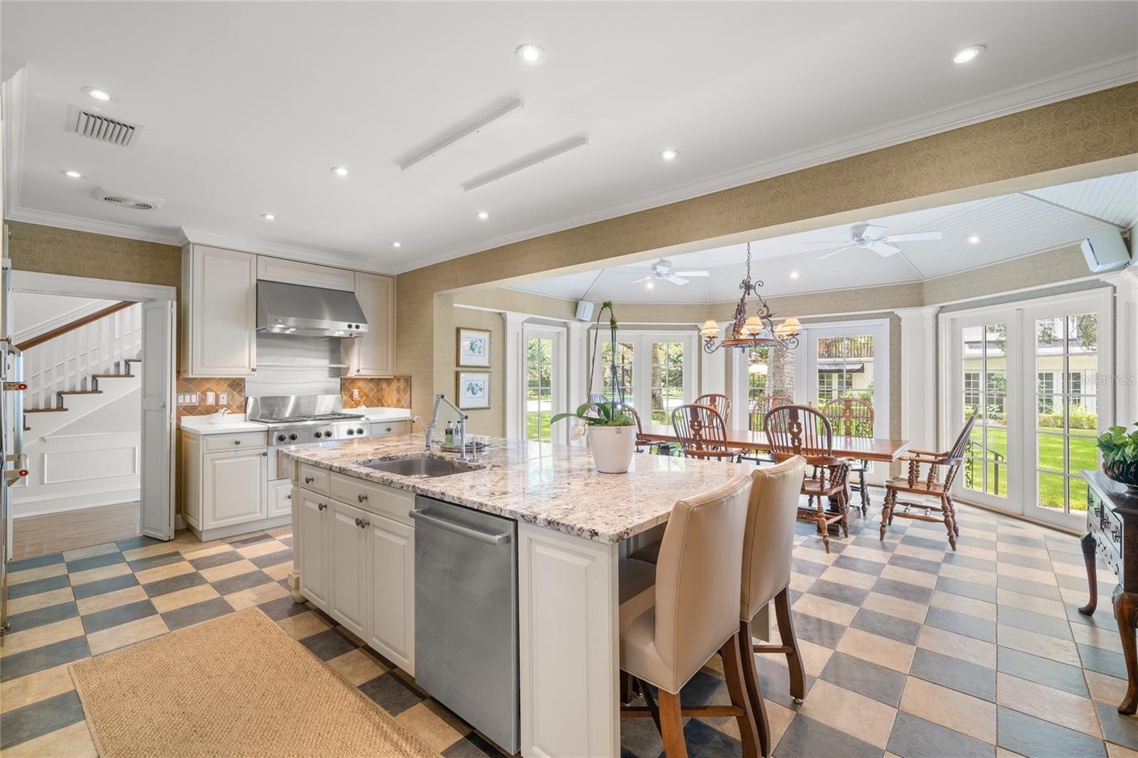 VILLA ROSA PARK - Residential