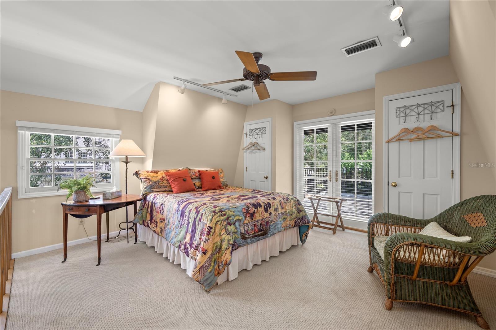 VILLA ROSA PARK - Residential