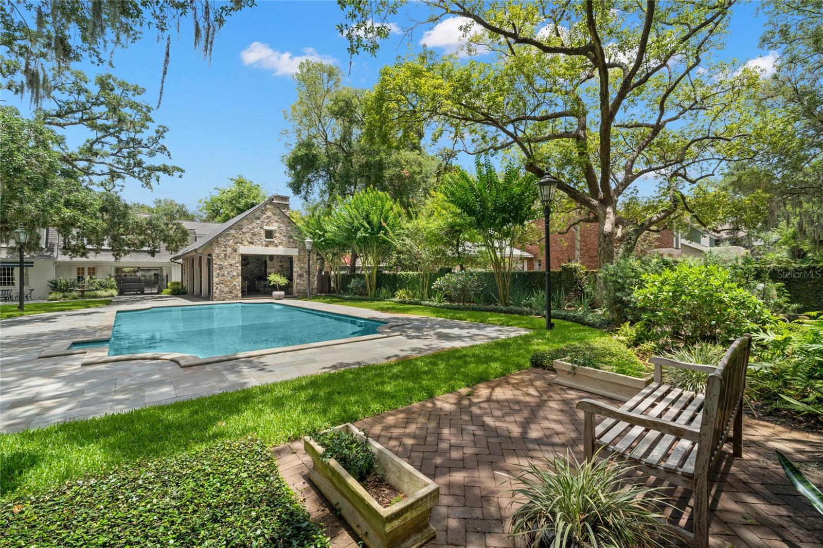 VILLA ROSA PARK - Residential