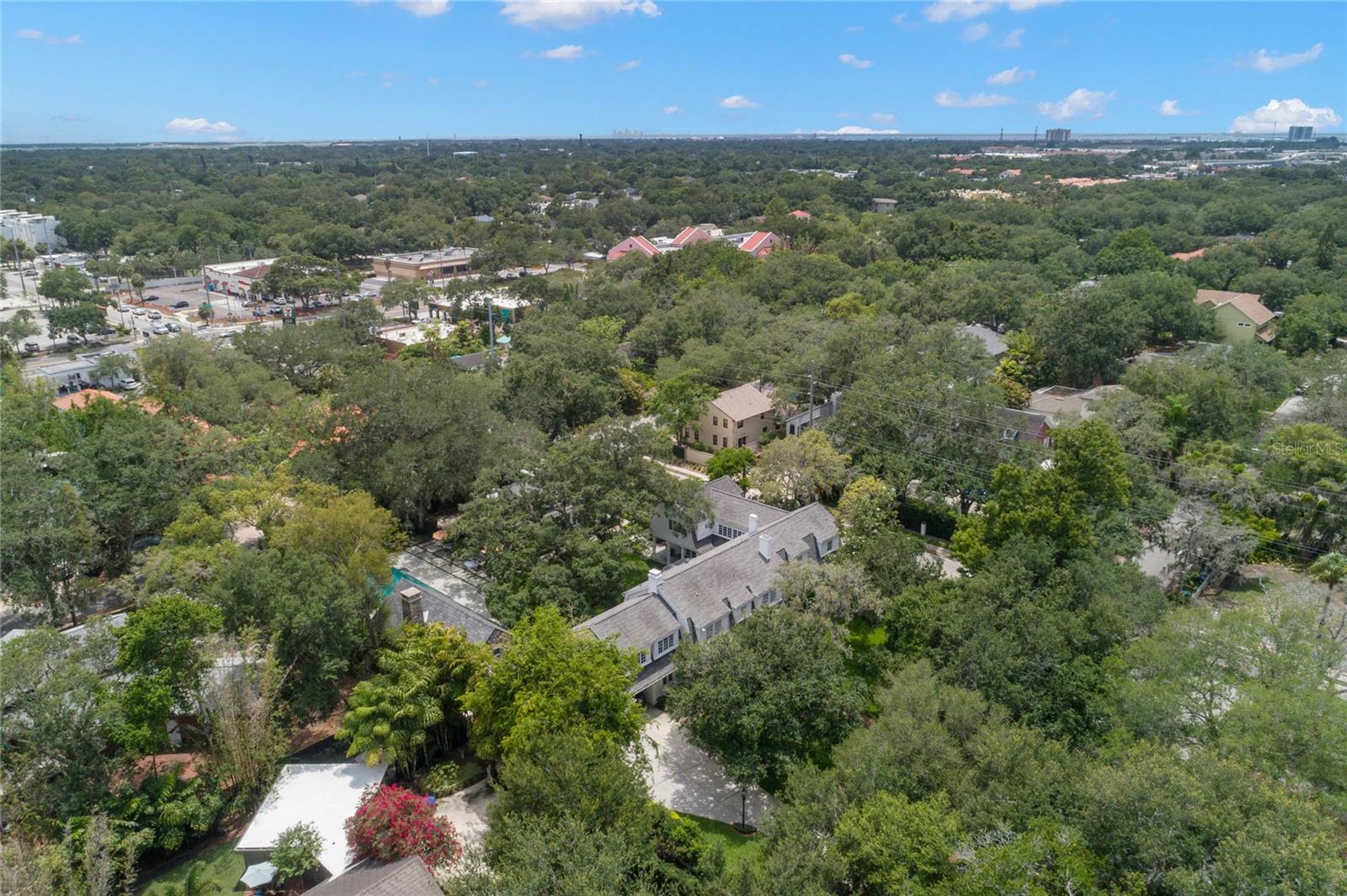 VILLA ROSA PARK - Residential