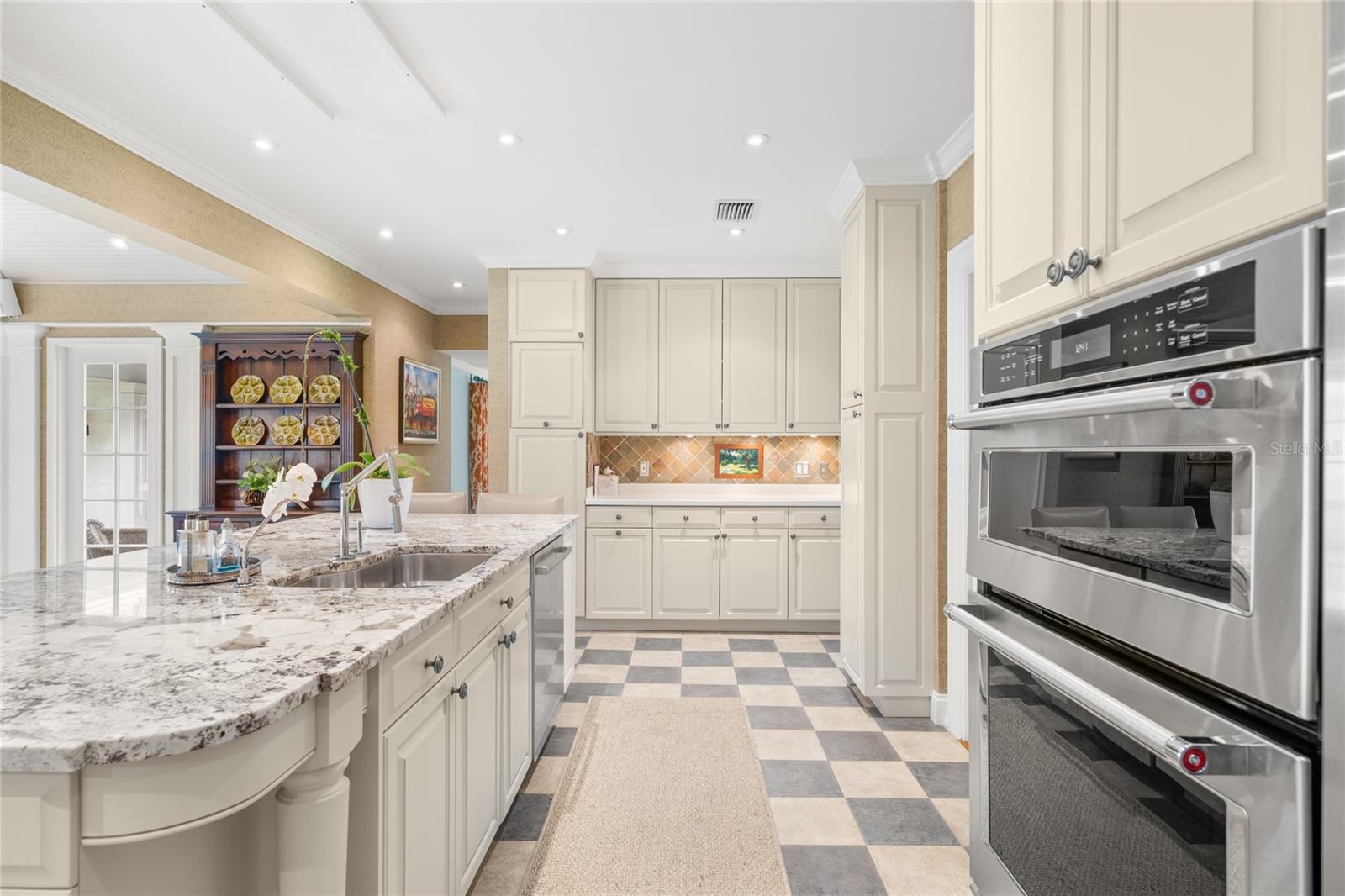 VILLA ROSA PARK - Residential