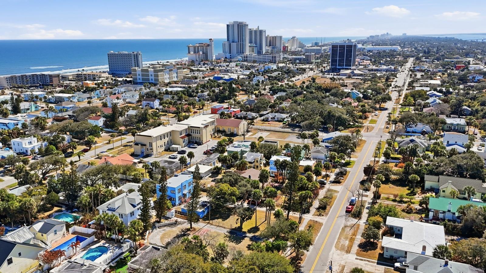 CLARENDON COURT BLK 31 EAST DAYTONA - Residential