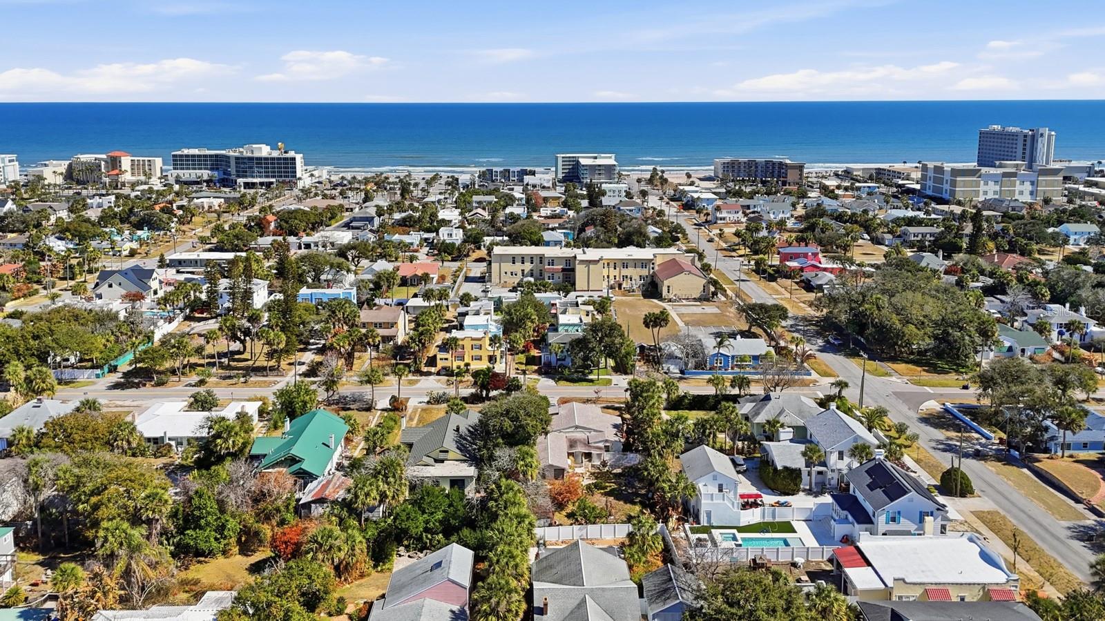 CLARENDON COURT BLK 31 EAST DAYTONA - Residential