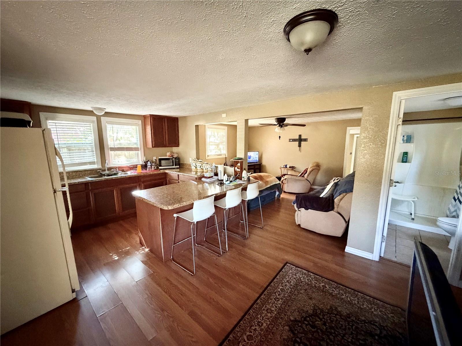 2318 HIBISCUS AVENUE