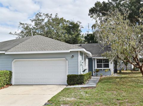 A home in LONGWOOD