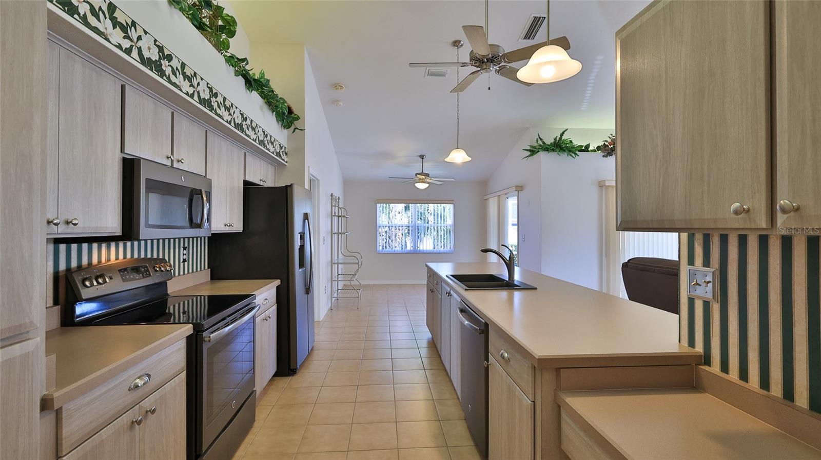 SABAL CREEK PUD PH 01 - Residential