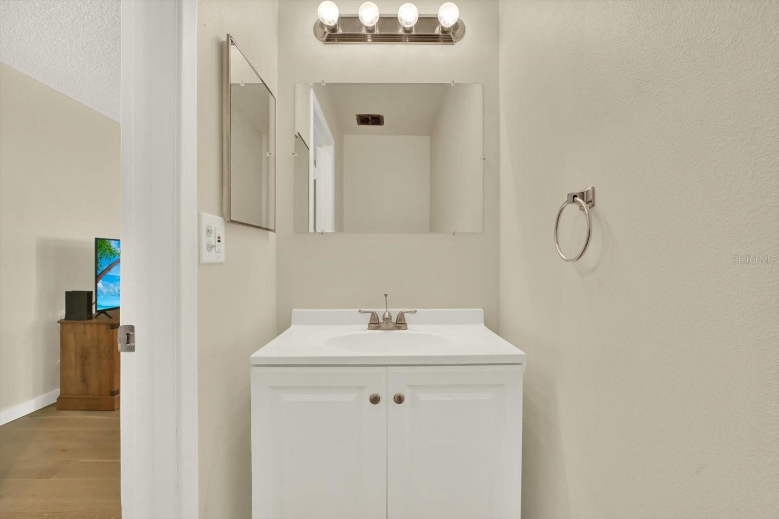 FOUNTAIN SQUARE CONDO - Residential