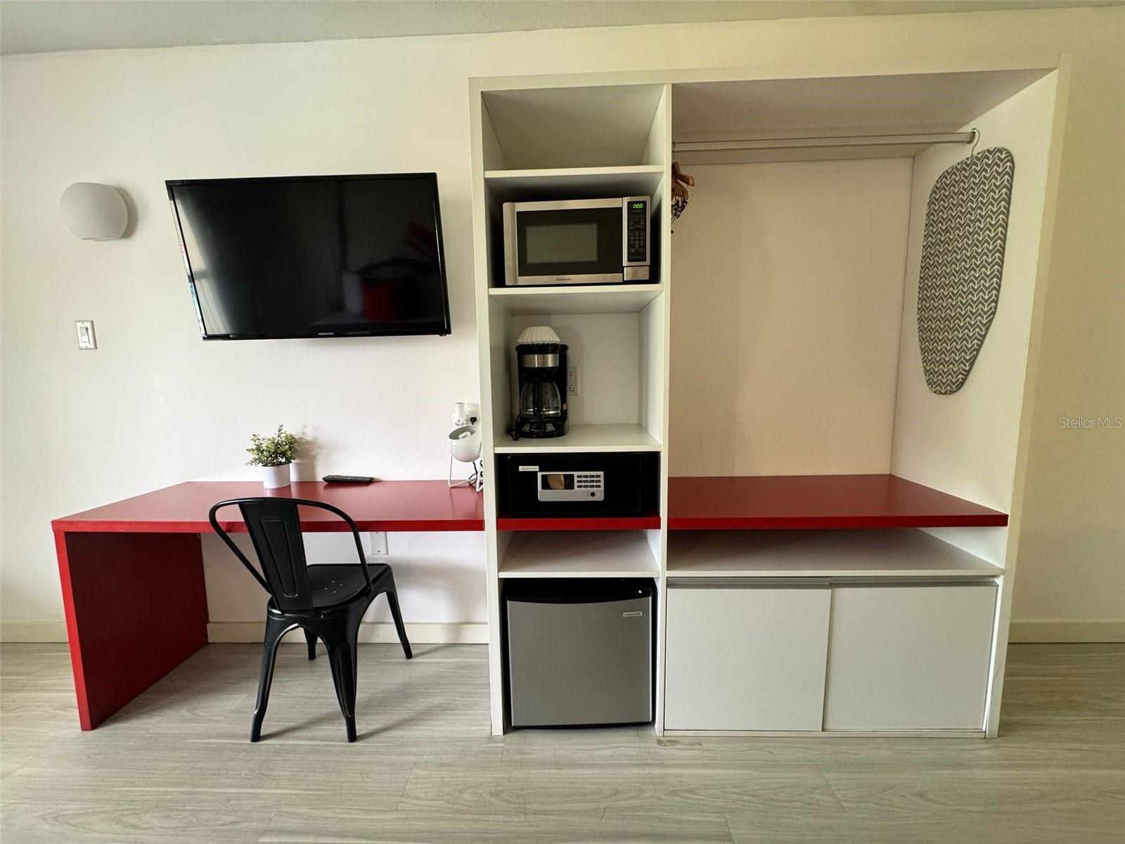 LEGACY GRAND EAST GATE CONDO - Residential