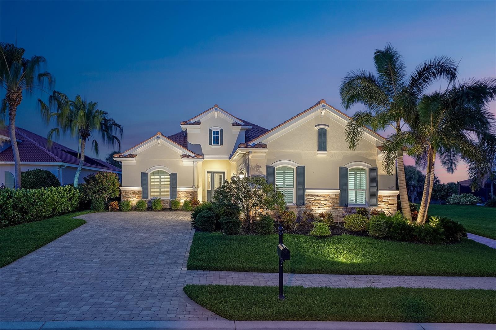 Search Properties for Sale 3 1744 GRANDE PARK DRIVE