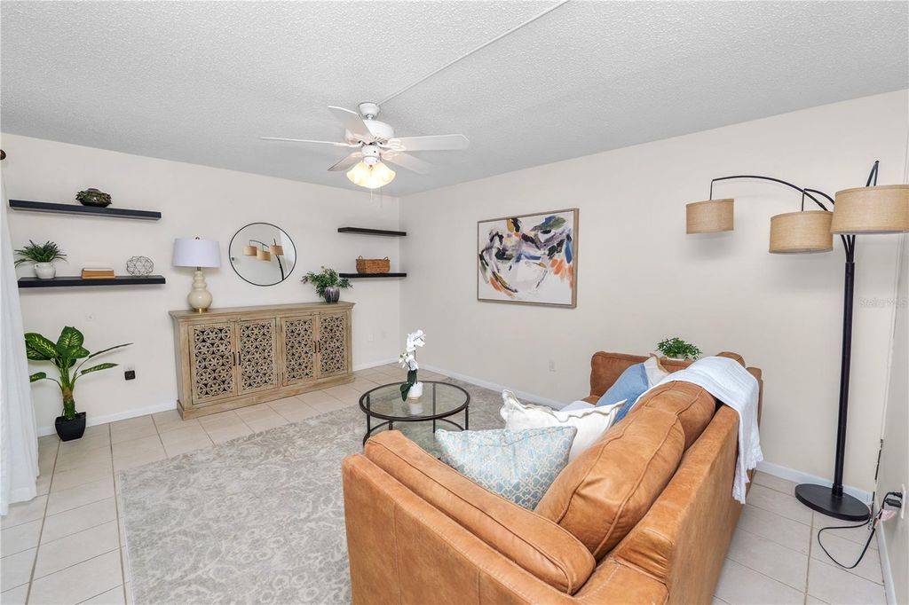 Photo of 2025 Sylvester Road #L3, Lakeland, FL 33803 (MLS # L4960964)