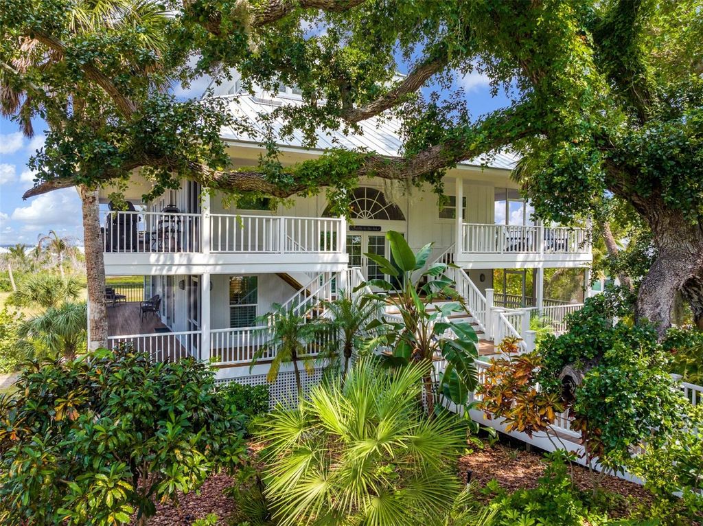 Photo of 328 Useppa Is, Captiva, FL 33924 (MLS # C7523767)