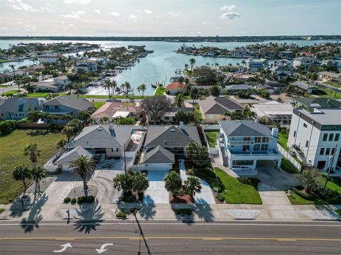 Photo of 2801 Gulf Boulevard, Belleair Beach, FL 33786 (MLS # TB8393312)