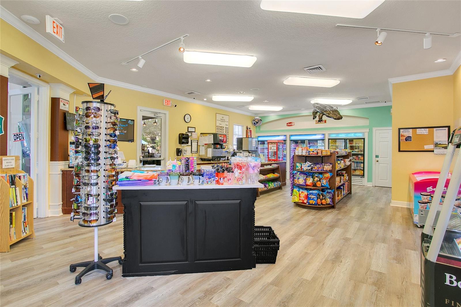 WYNDHAM PALMS CONDO PH 7 - Residential