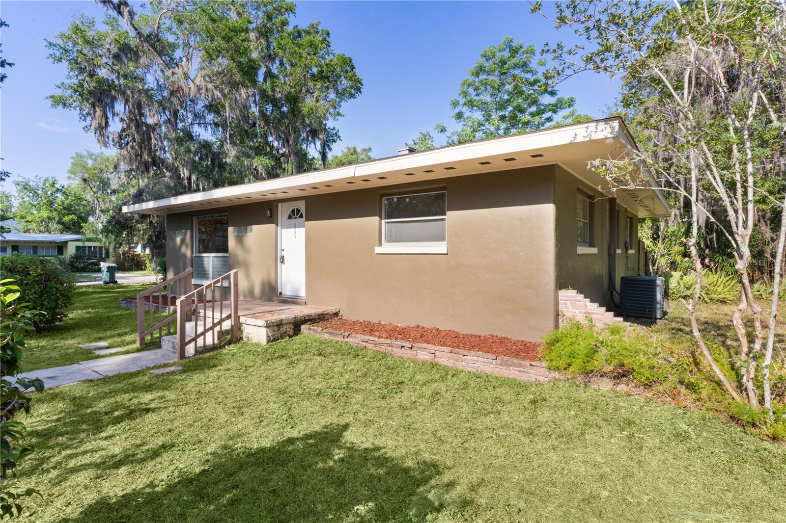 WYOMINA TERRACE - Residential Lease