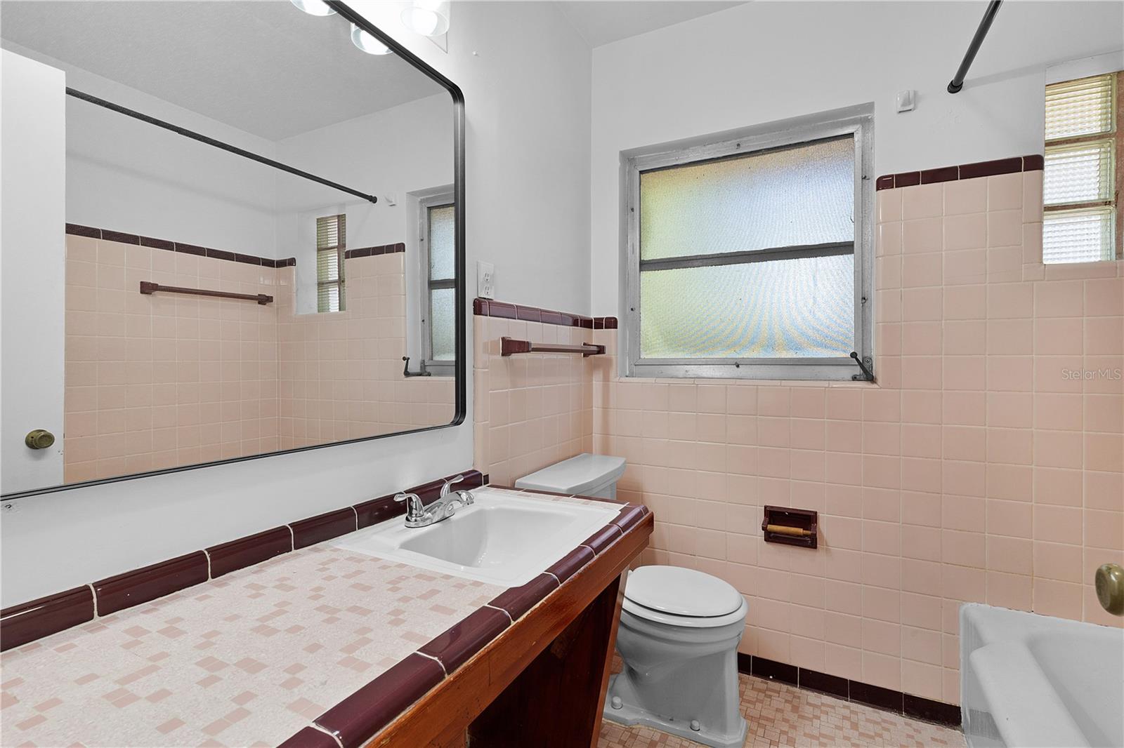 WYOMINA TERRACE - Residential Lease