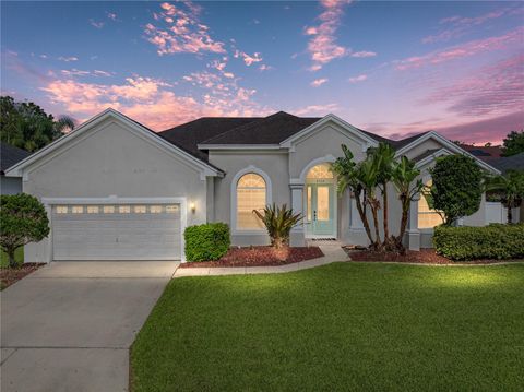 Photo of 5713 Vintage View Avenue, Lakeland, FL 33812 (MLS # TB8409238) Photo of 5713 Vintage View Avenue, Lakeland, FL 33812 (MLS # TB8409238)