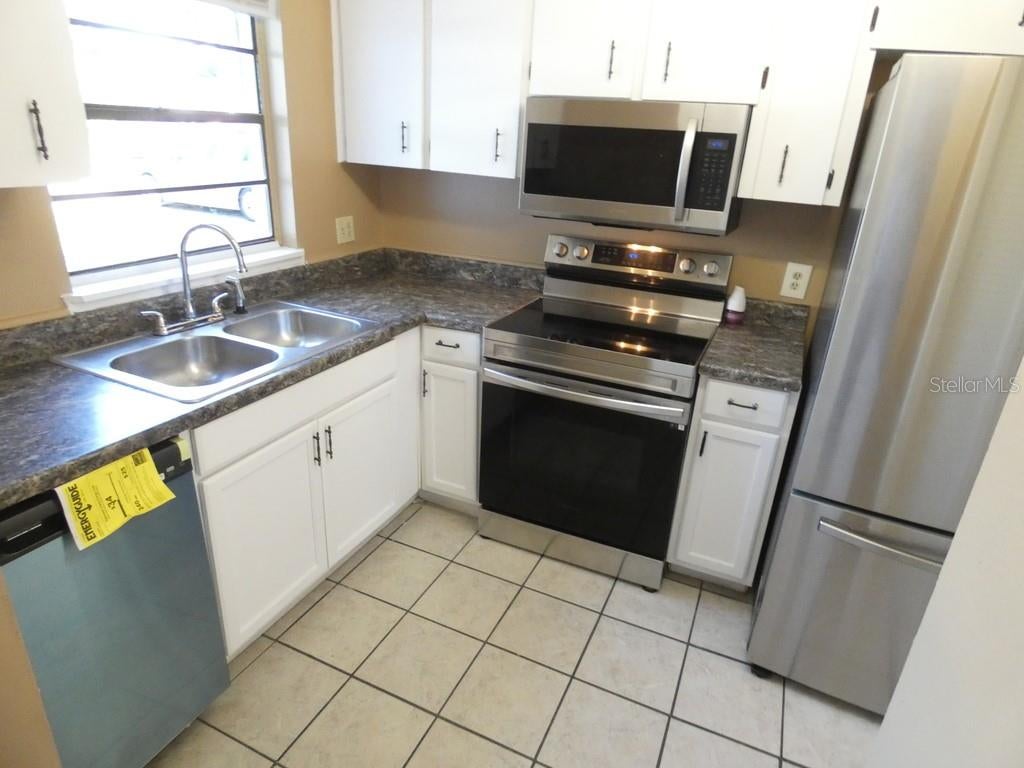 3344 TIMBERLINE ROAD W