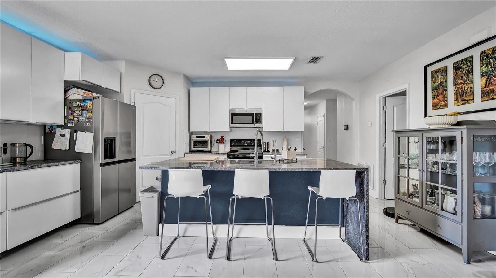 1576 DIAMOND LOOP DRIVE