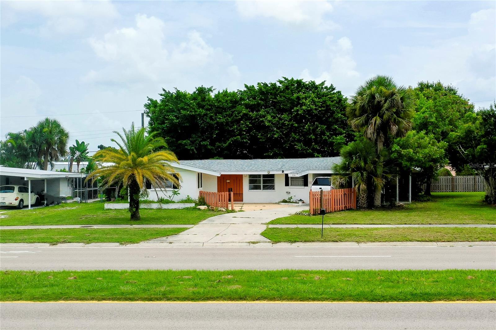 VENICE EAST SEC 1 - Residential