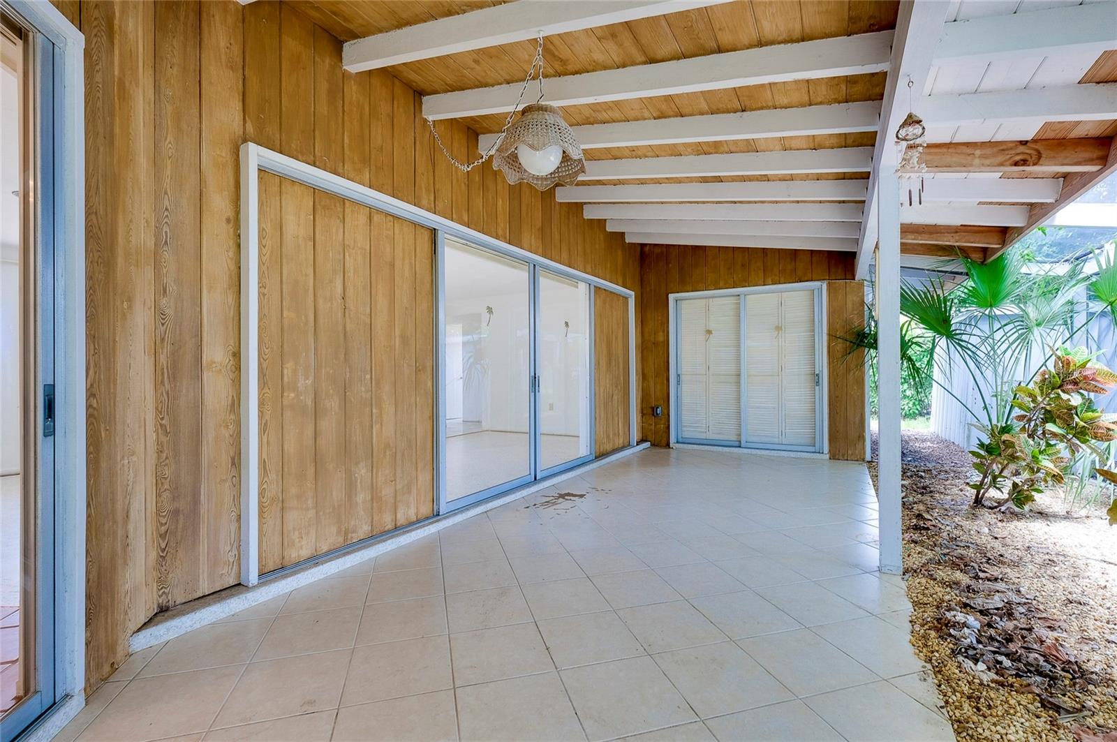 VENICE EAST SEC 1 - Residential