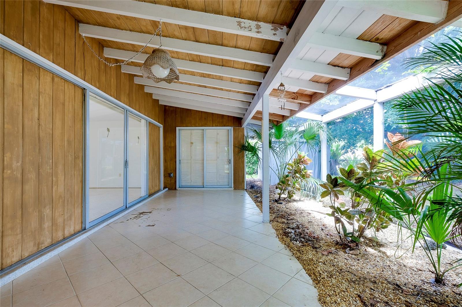 VENICE EAST SEC 1 - Residential