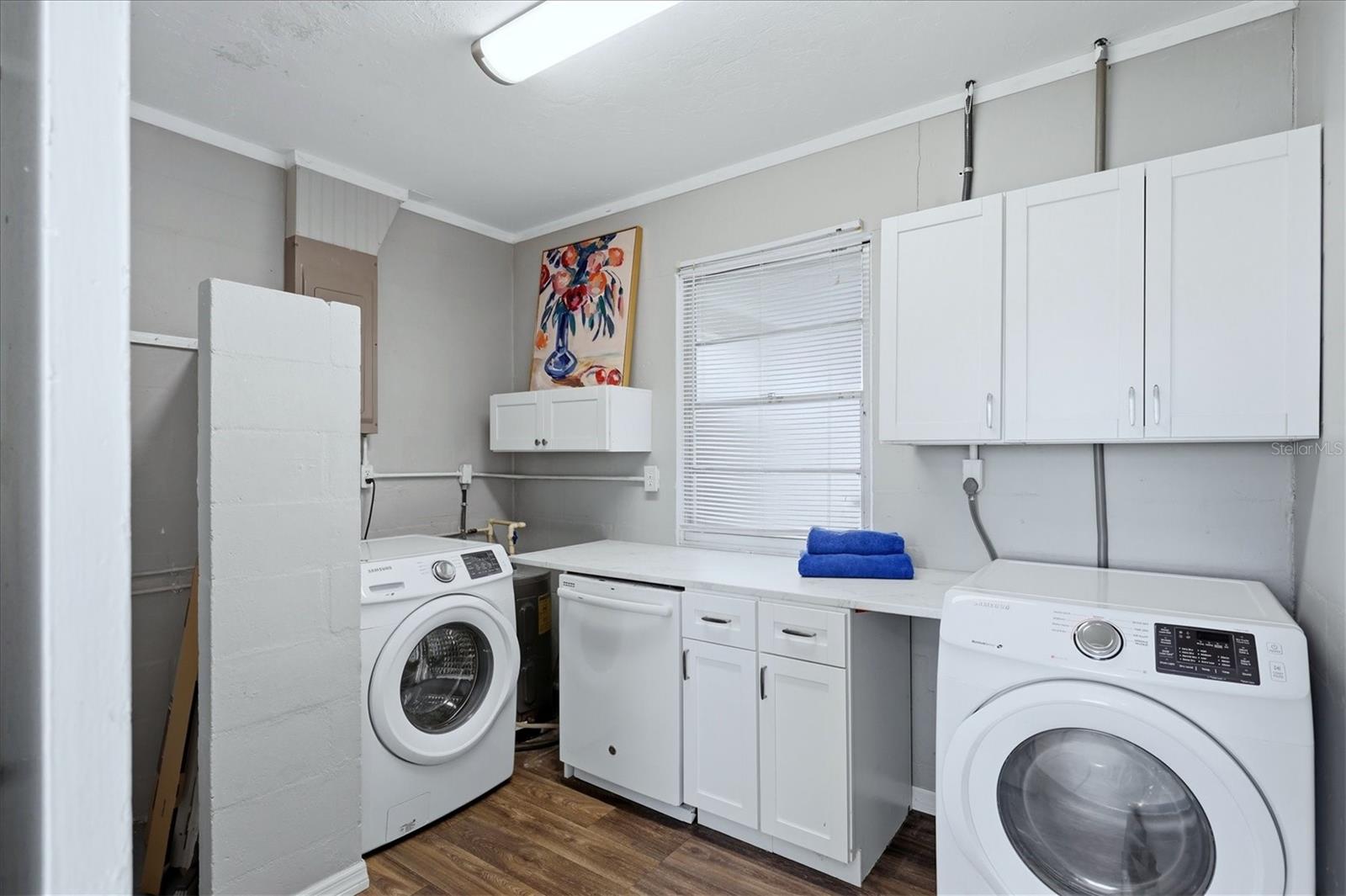 STICKNEY POINT PARK - Residential