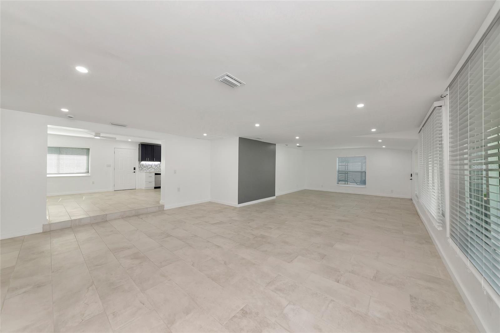 BRA-WIN PALMS - Residential