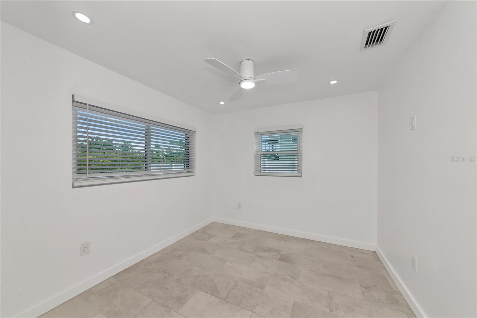 BRA-WIN PALMS - Residential