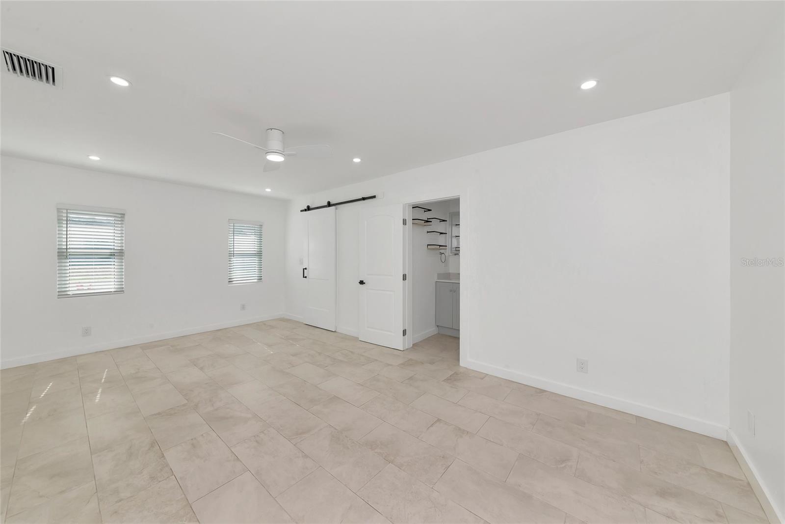 BRA-WIN PALMS - Residential