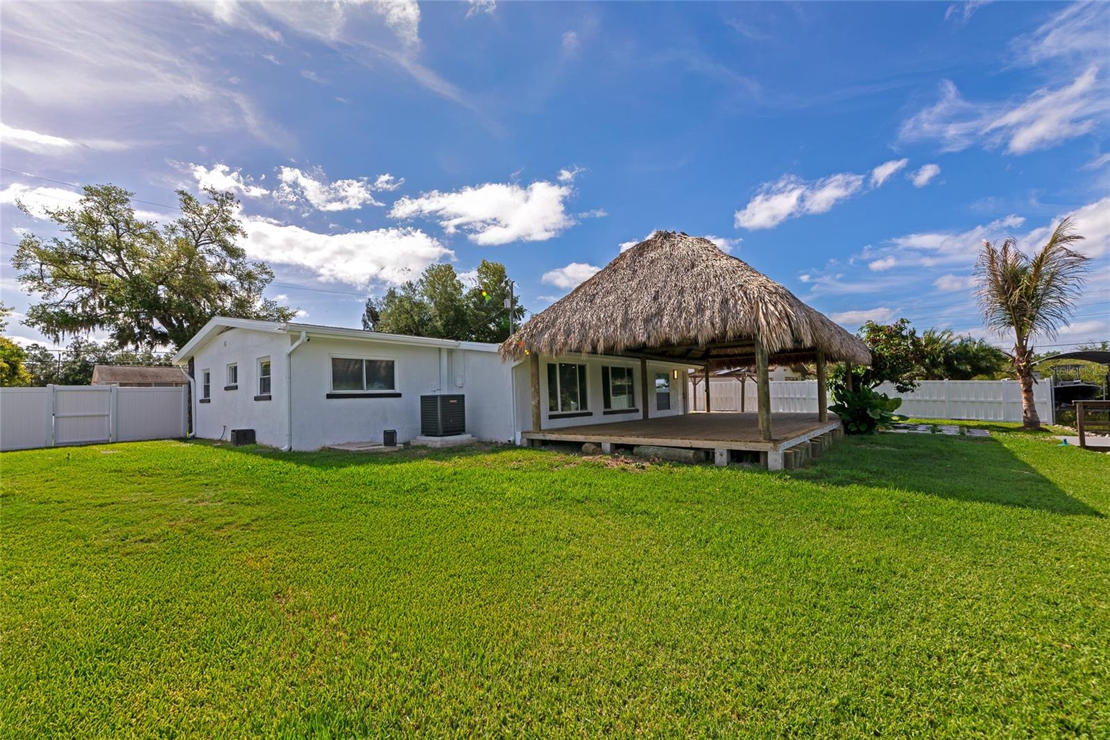 BRA-WIN PALMS - Residential