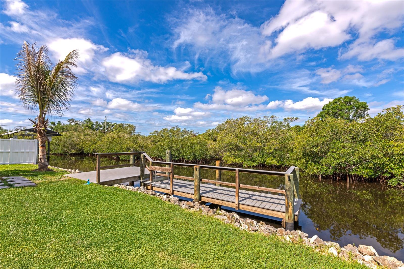 BRA-WIN PALMS - Residential