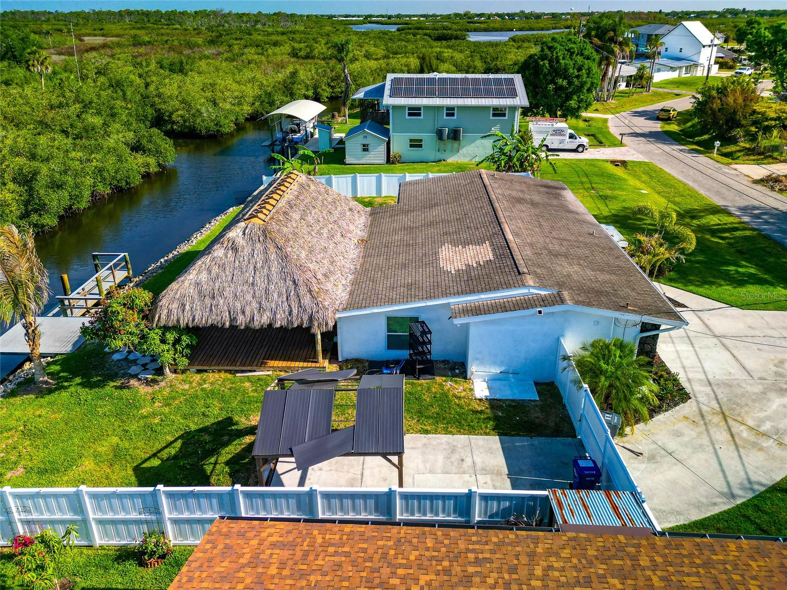 BRA-WIN PALMS - Residential