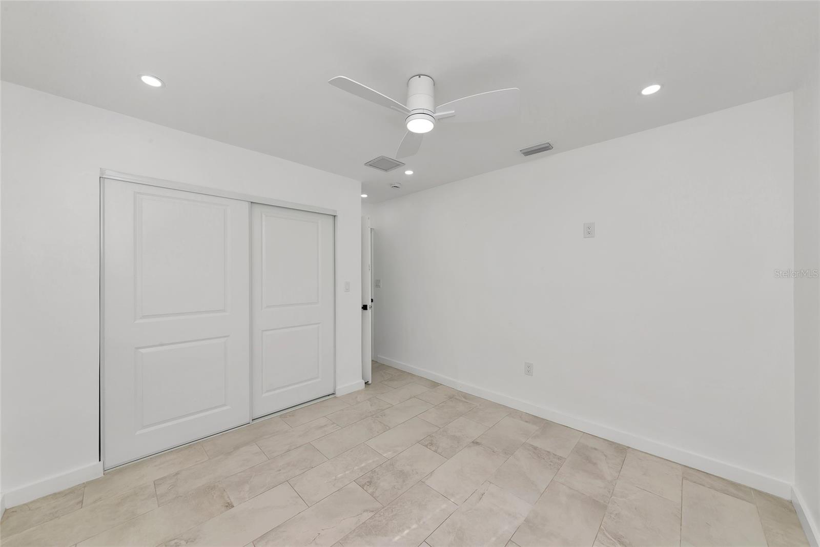 BRA-WIN PALMS - Residential