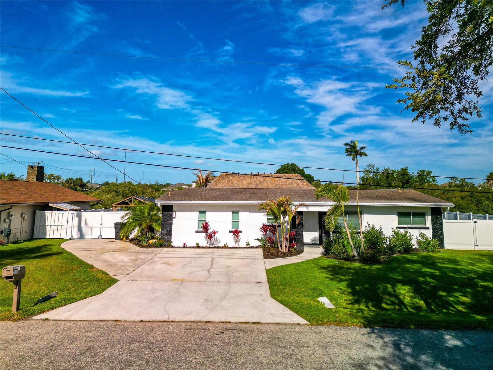 BRA-WIN PALMS - Residential